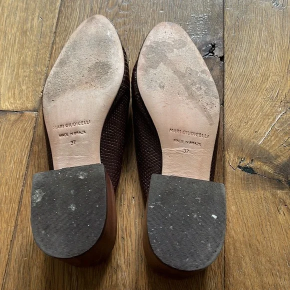 Model: Leblon Mule flat
Color: Brown (Croco cuoio)
Size 37 - Picture 3 of 4